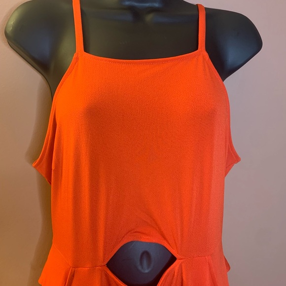 Cutout Jumpsuit - Picture 5 of 10